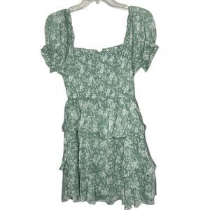 Thirty Thirty NWT Floral Cottage-core Short Sleeve Tiered Mini Dress. Size M.